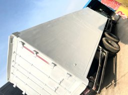 BU jual cepat 8 ban baru ganti Nissan tronton 6x2 Box 1995 bok 4