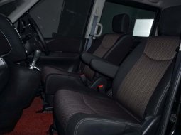 JUAL Nissan Serena 2.0 Highway Star AT 2017 Hitam 7
