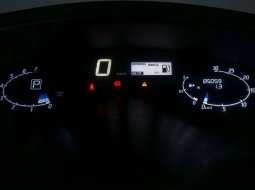 JUAL Nissan Serena 2.0 Highway Star AT 2017 Hitam 11