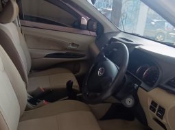 Daihatsu Xenia 1.3 R Manual 2012 Mulus Terawat Kondisi Istimewa 2