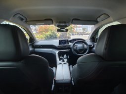 Peugeot 3008 Allure Plus 2022 Putih 23