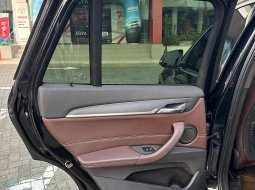 BMW X1 sDrive18i xLine 2018 Hitam Well Maintained 4