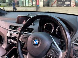 BMW X1 sDrive18i xLine 2018 Hitam Well Maintained 5