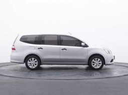 Dijual Nissan Grand Livina SV 2015 Silver Dp Minim Dan Angsuran Ringan 2
