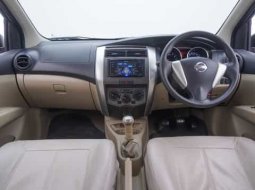 Dijual Nissan Grand Livina SV 2015 Silver Dp Minim Dan Angsuran Ringan 6