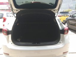 TDP 15JT Promo Mazda 3 HB 2.0 AT 2017 murah,SERVICE RECORD,PAJAK PANJANG 2024 8