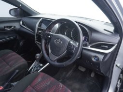 Toyota YARIS S TRD 1.5 2020 8