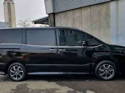 Toyota Voxy 2.0 A/T 2018 hitam km50rban sunroof cash kredit proses bisa dibantu 4
