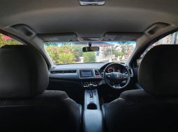Dp30jt Honda HR-V E CVT 2016 silver km67rban cash kredit proses bisa dibantu 9