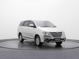 Toyota Kijang Innova V A/T Gasoline 2014