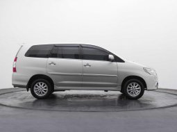 Toyota Kijang Innova V A/T Gasoline 2014 14