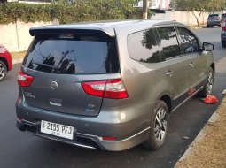 Nissan Grand Livina XV 2018 5