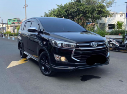Toyota Kijang Innova G A/T Gasoline 2017 MPV
