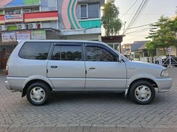 Toyota Kijang LGX 2002 solar 9