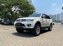 Mitsubishi Pajero Sport 2.5 Dakar 2013 Putih Istimewa