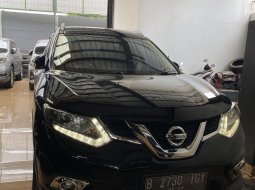 Nissan X-Trail 2.5 CVT 2015 Kondisi Istimewa Tangan Pertama dari Baru