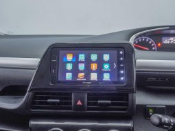 Toyota Sienta G 2017 MPV 4