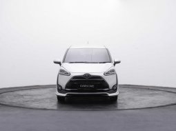 Toyota Sienta Q 2018 3