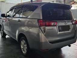 Toyota Innova 2.0 G M/T ( Manual ) 2019 Silver Km Antik 17rban Mulus Tangan 1 14