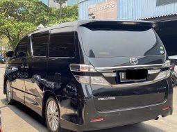 Toyota Vellfire ZG 2013 Hitam 4