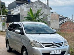 Toyota Kijang Innova 2.0 G 2009 mulus