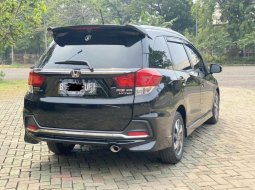 Honda Mobilio RS 2017 Hitam 5