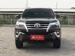 Toyota Fortuner 2.4 G AT 2019 1