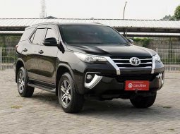 Toyota Fortuner 2.4 G AT 2019 7