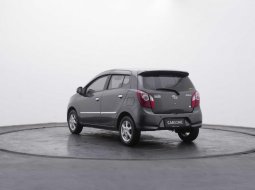 DP 5 juta Daihatsu Ayla 1.0L X MT 2016 Abu-abu 1