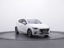 Mazda 2 R 2015 Putih Dp Minim, Angsuran Ringan Dan Data-Data Dibantu Sampai Approve