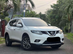 Nissan X-Trail 2.5 2015 SUV