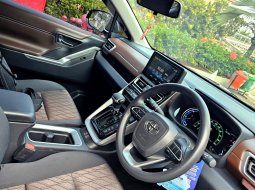 Toyota Kijang Innova Zenix Hybrid 2022 8