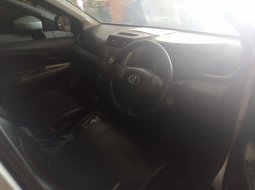 Toyota Avanza Veloz 2013 4