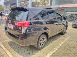 Toyota Kijang Innova 2.4V 2022 Hitam 11