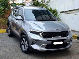 Kia Sonet gls 2021 matic silver km21rb cash kredit proses bisa dibantu 7 seater 1