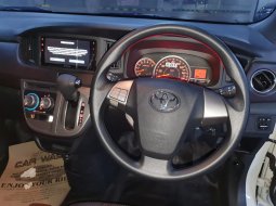 Toyota Calya G AT 2023 low KM 5 rb perak 11