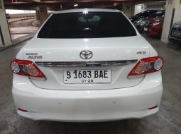 Toyota Corolla Altis 1.8 G AT 2014 Gresss 4