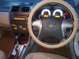 Toyota Corolla Altis 1.8 G AT 2014 Gresss 9