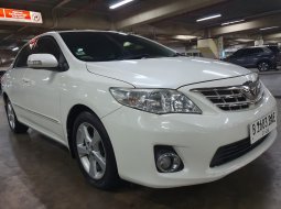 Toyota Corolla Altis 1.8 G AT 2014 Gresss 17