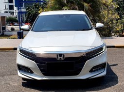 Honda Accord 1.5L 2019 turbo putih km 9 rban cash kredit proses bisa dibantu 2