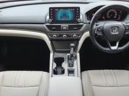Honda Accord 1.5L 2019 turbo putih km 9 rban cash kredit proses bisa dibantu 13