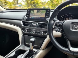 Honda Accord 1.5L 2019 turbo putih km 9 rban cash kredit proses bisa dibantu 16