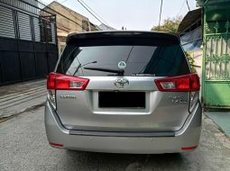 TDP (18JT) Toyota Innova 2.4 G AT 2018 Silver  2