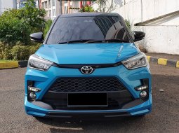 Toyota Raize 1.0T GR Sport CVT TSS (Two Tone) 2021 biru km 12 rban cash kredit proses bisa dibantu 2