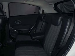 JUAL Honda HRV E AT 2018 Putih 7