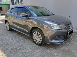 TDP (15JT) Suzuki Baleno Hatchback AT 2019 Abu-abu  3