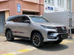 Toyota Fortuner 2.4 TRD AT 2021 vrz dp 0 km 27rb bs tkr tambah 1