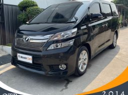 Toyota Vellfire X 2014 AT 1