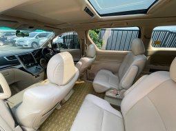 Toyota Vellfire X 2014 AT 10