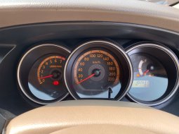 Nissan Grand Livina XV Ultimate Matic 2011 Gresss 4